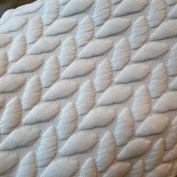 NWT Ann Taylor LOFT cream sleeveless quilted A-line dress, Size 12 - Picture 4 of 13